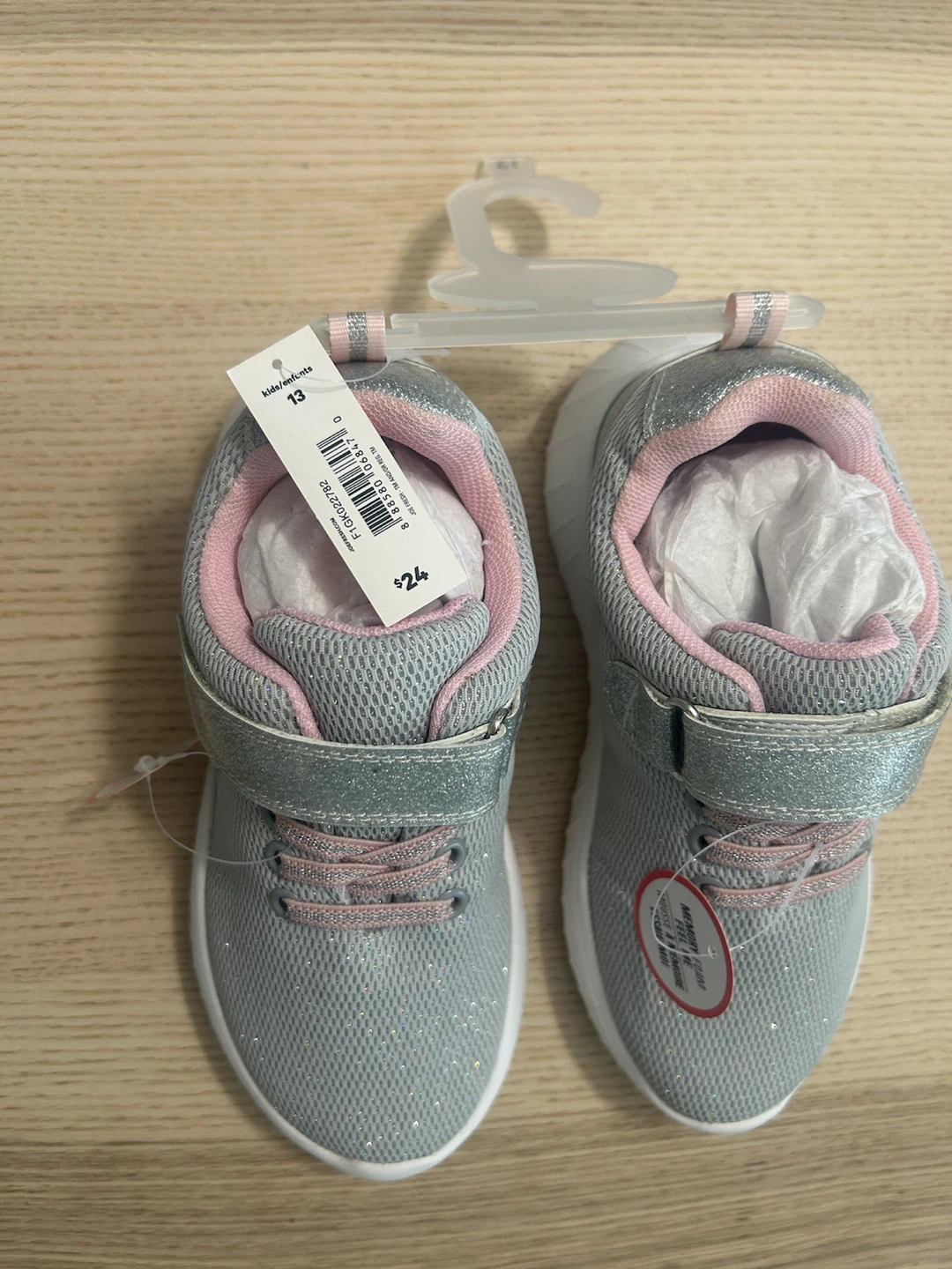Joe Fresh Kids Sneakers Size 13 - photo 3