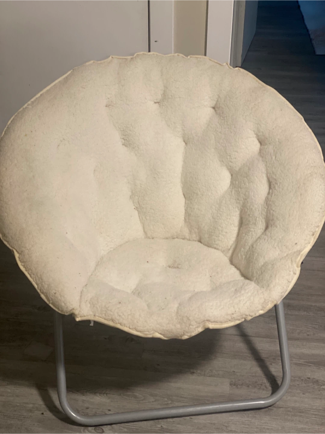 White Faux Fur Saucer Chair - photo 4