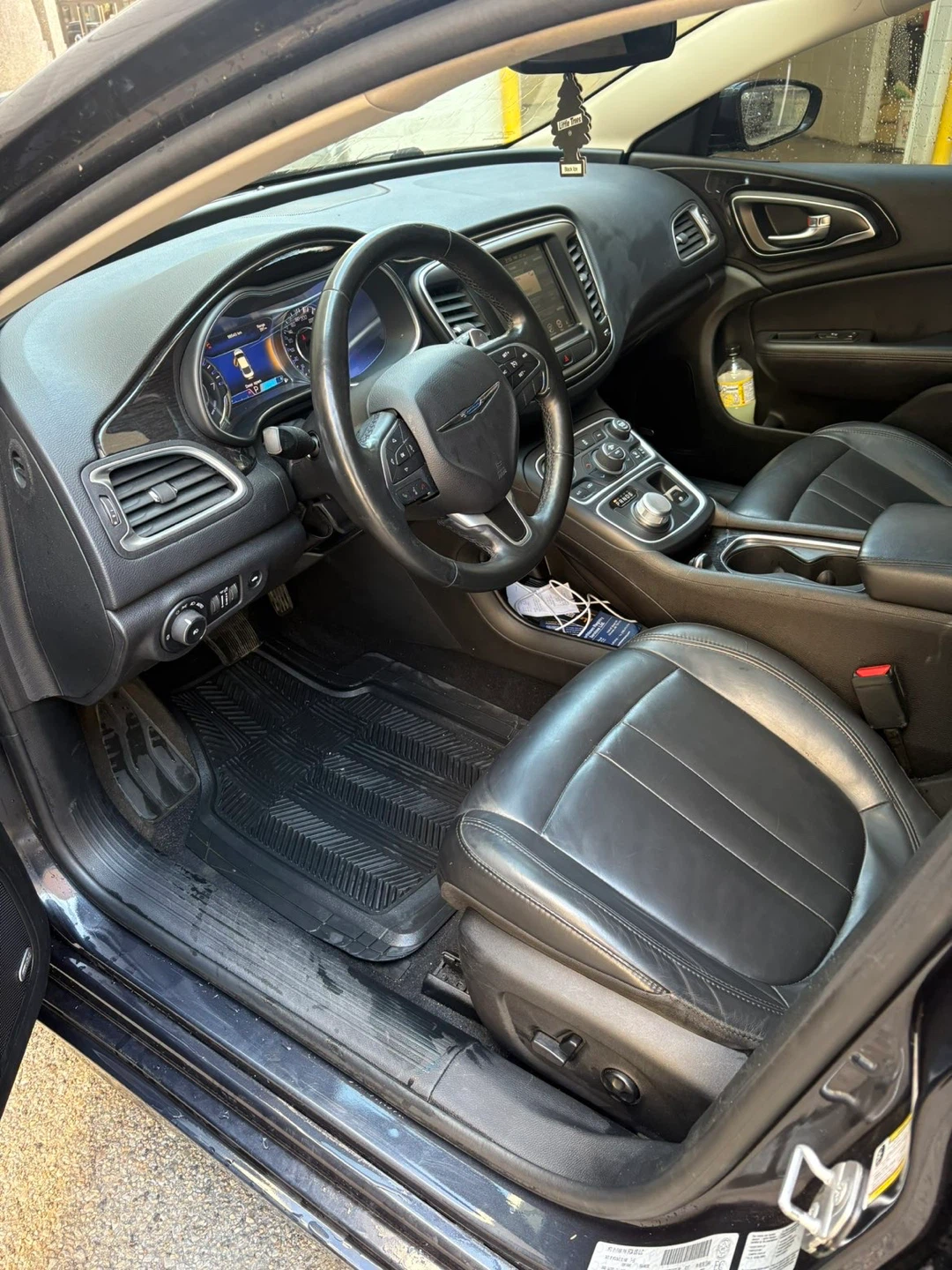 Chrysler 200 - photo 5