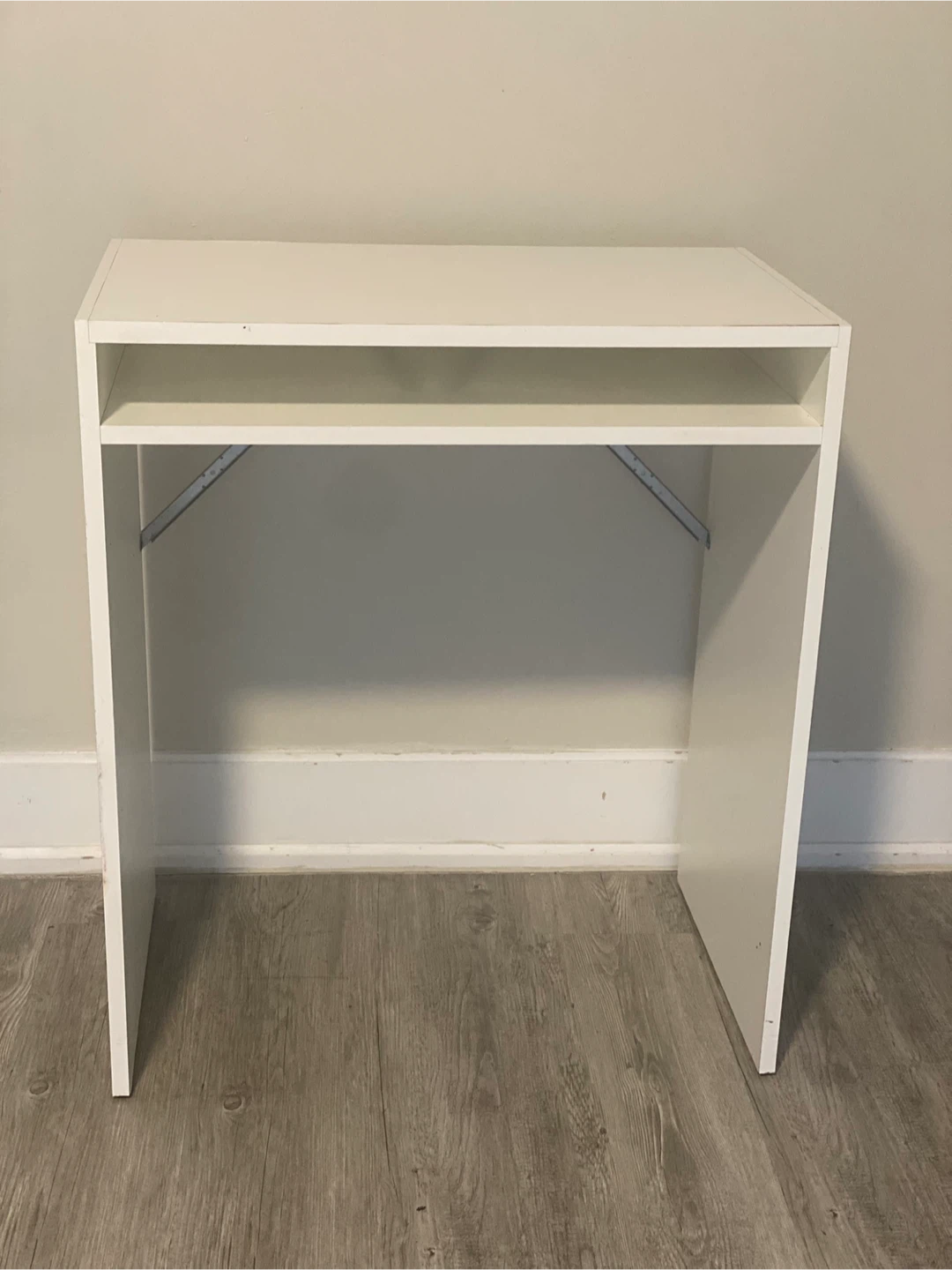 White Minimalist Desk