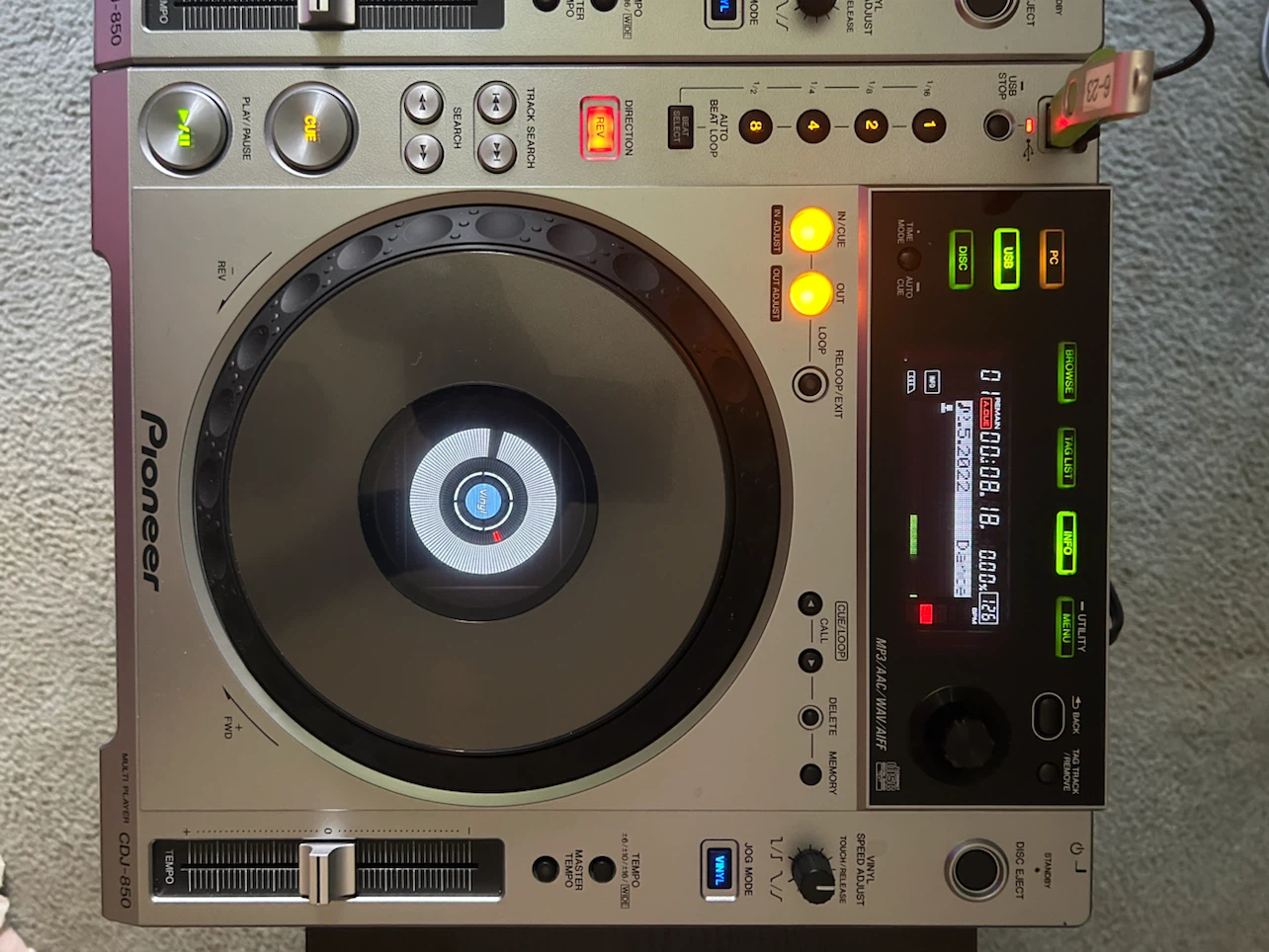 Pair of Pioneer CDJ-850 Multi Players - photo 5