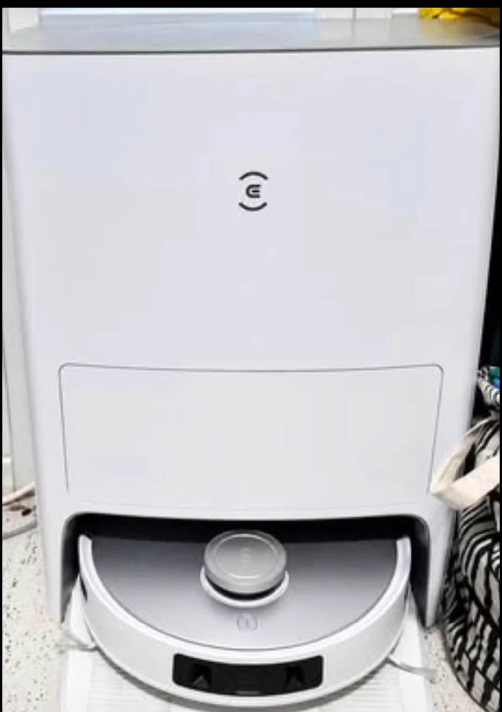ECOVACS OMNI Robot Vacuum