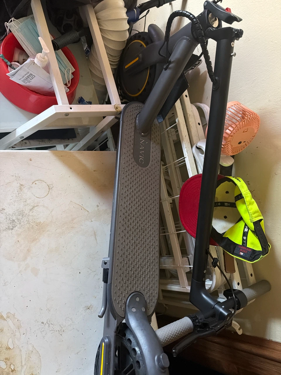 Navic Electric Scooter no charger