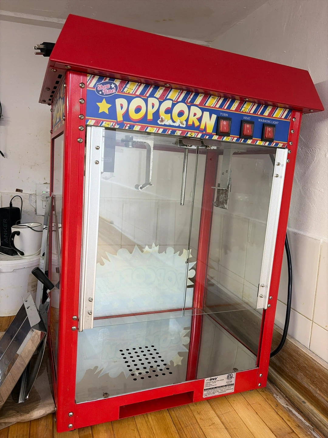 Winco Commercial Popcorn Machine - photo 2