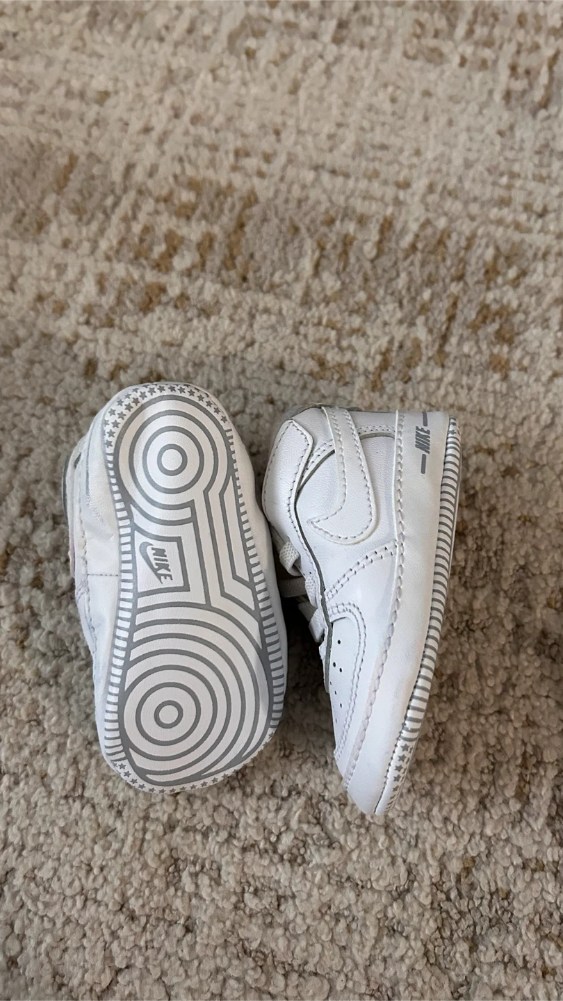 Nike Air Force 1 Crib Shoes - photo 2