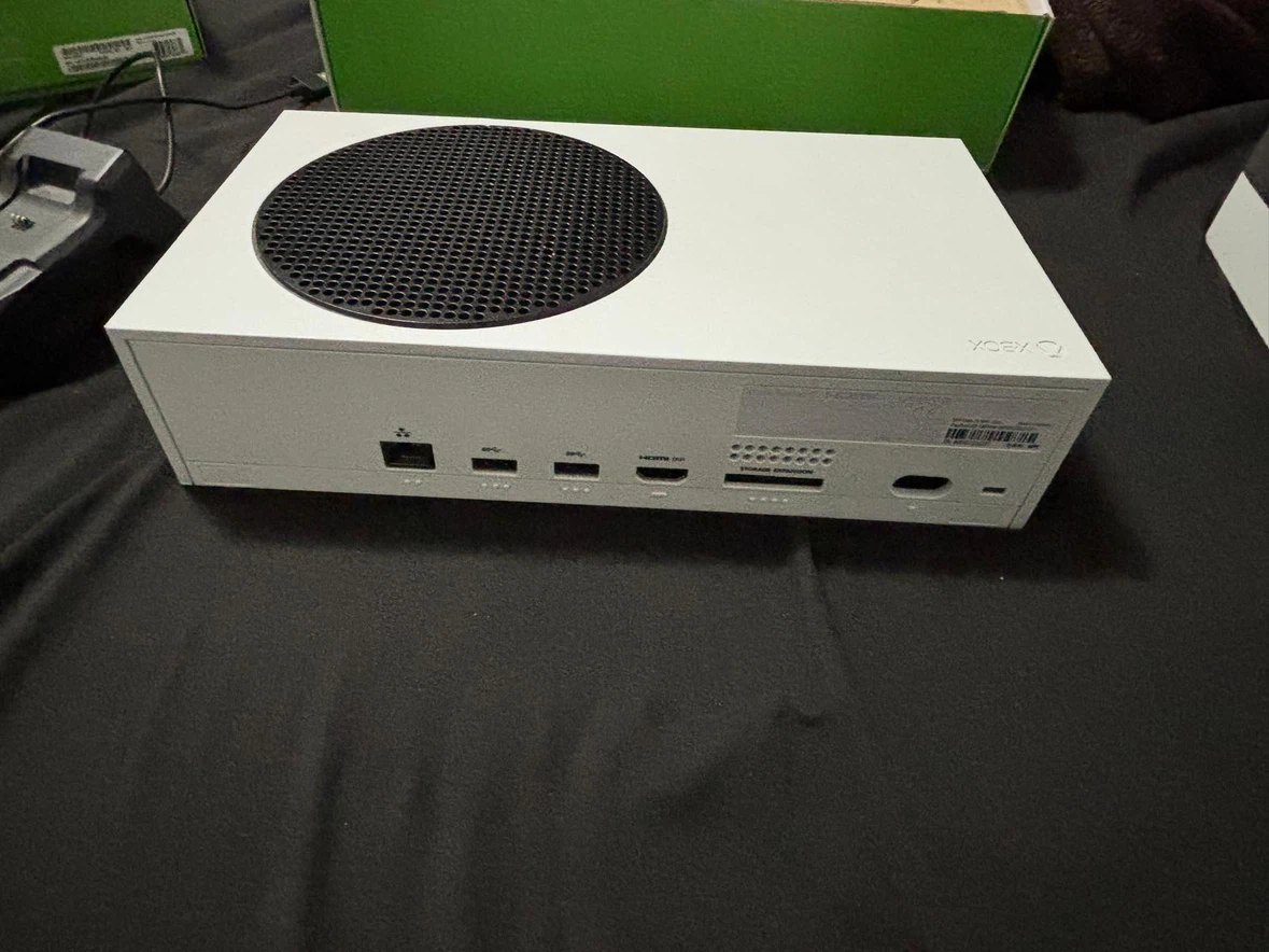 Xbox series S - photo 2