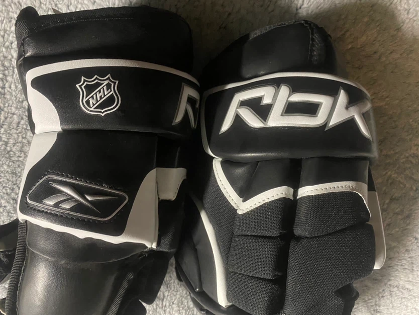 NEW Reebok HG4K 4-Roll Hockey Gloves 13” Black -  Mint Palms! - photo 4