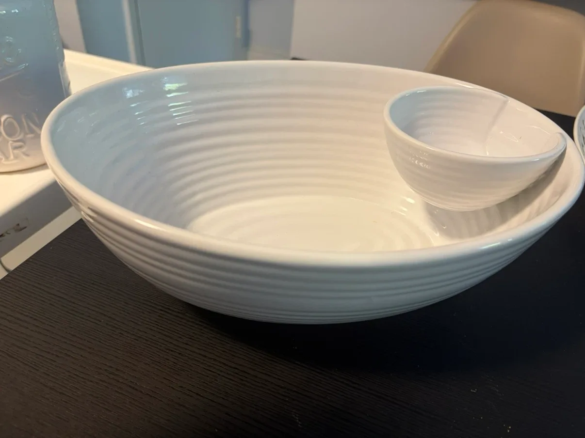 White Ceramic Chip and Dip Serving Bowl