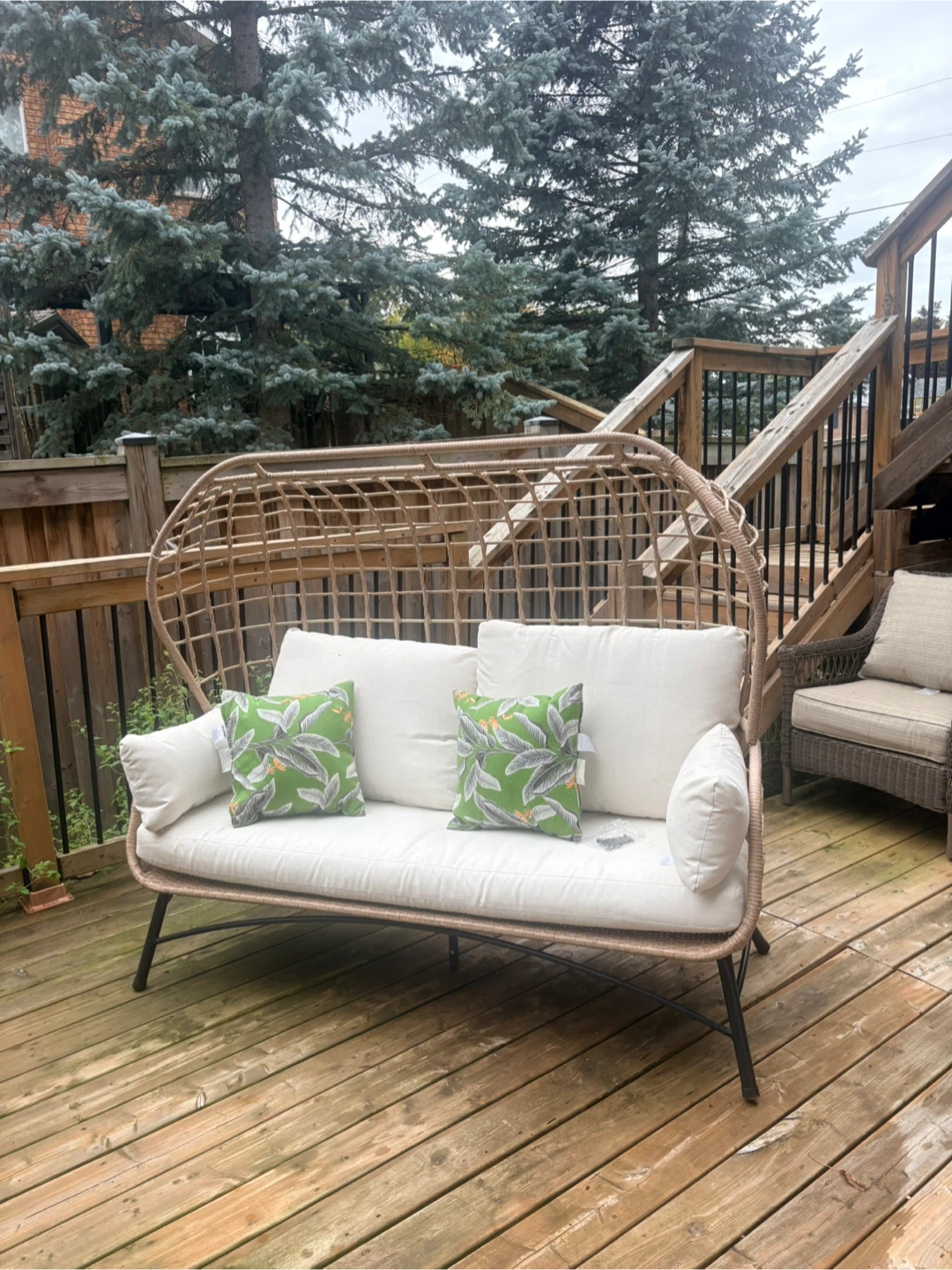 Wicker Outdoor Canopy Loveseat
