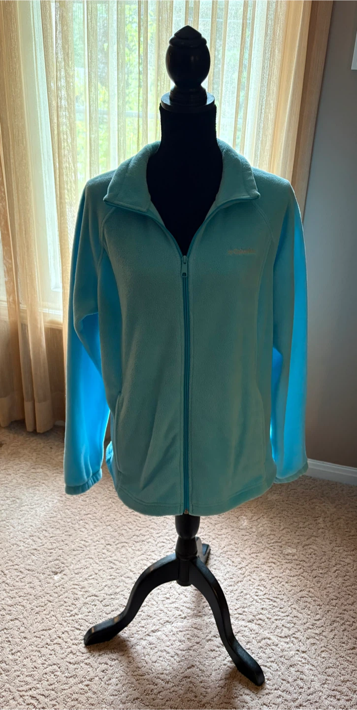 ✨✨Columbia Full-Zip Fleece Jacket Light Blue