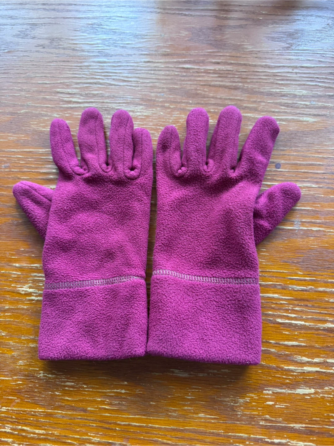 Used Pink fleece gloves