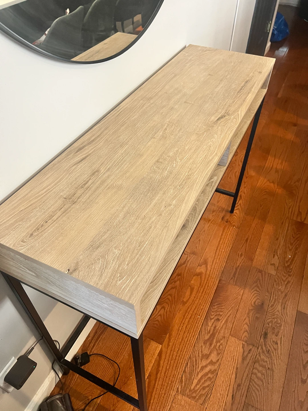 Modern Entryway Console Table - photo 3