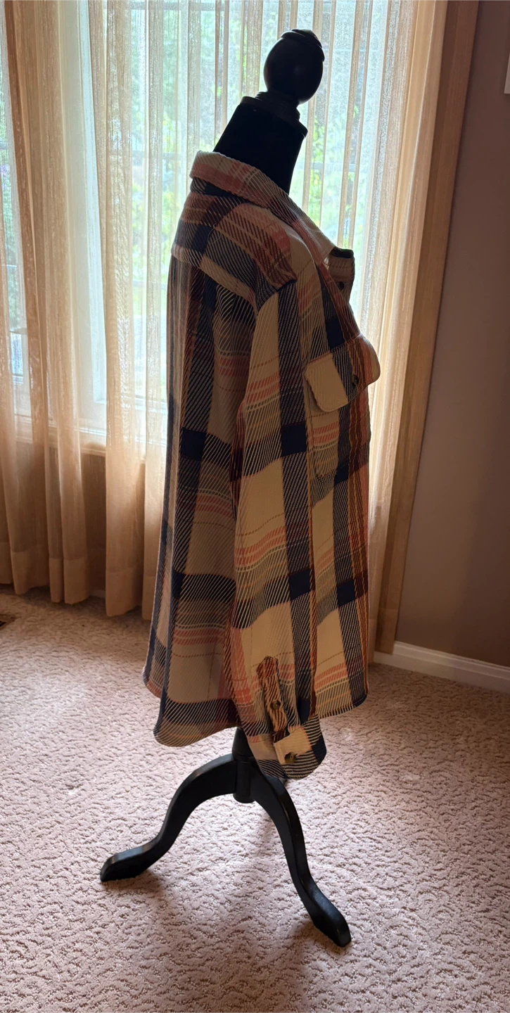 ✨✨Old Navy Plaid Button-Up Shirt - photo 4
