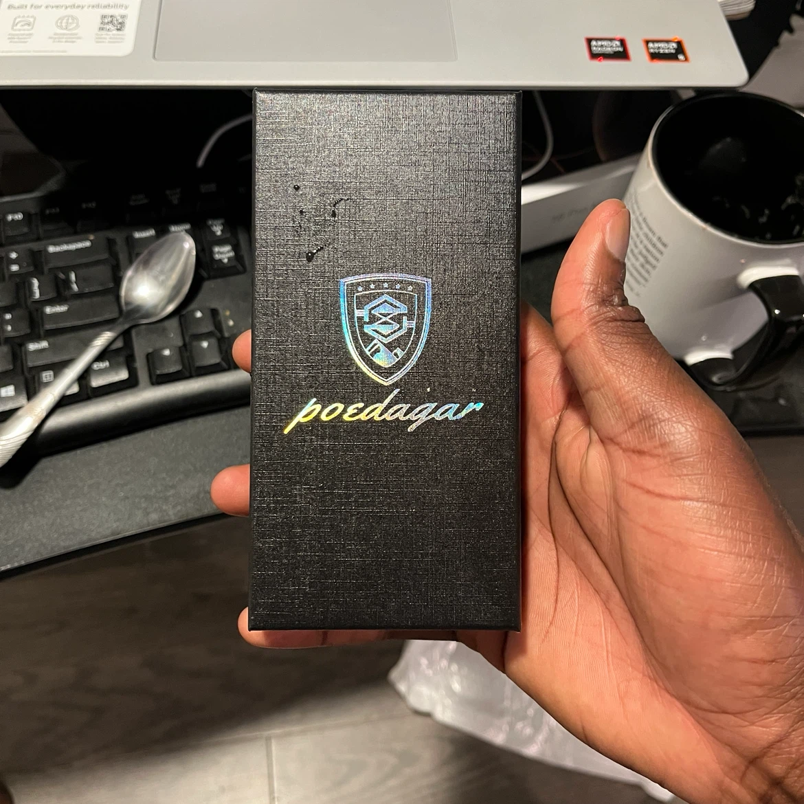 Poedagar Two-Tone Watch with Link Adjustment Tool