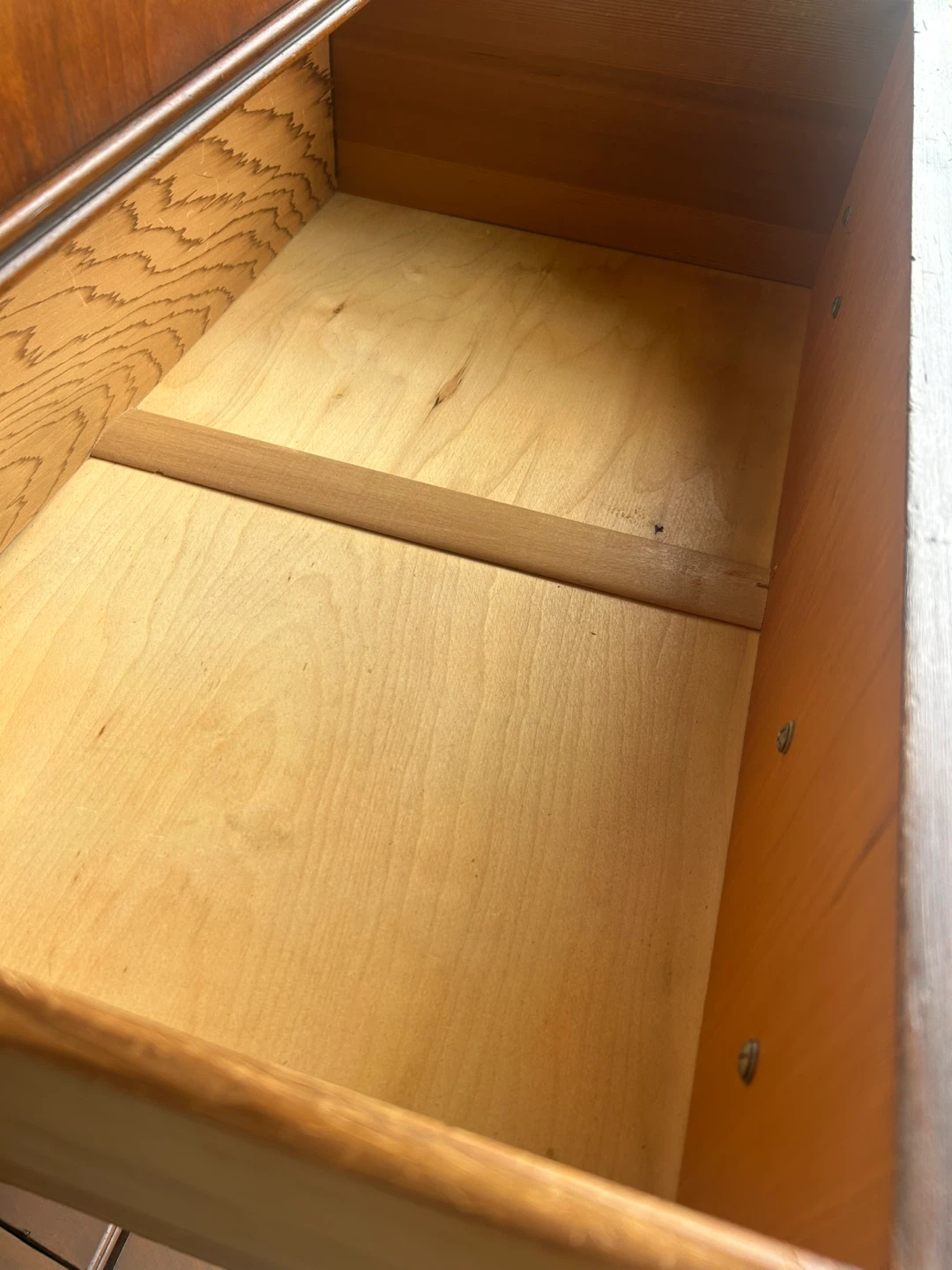 1930’s Bedroom Set - photo 4