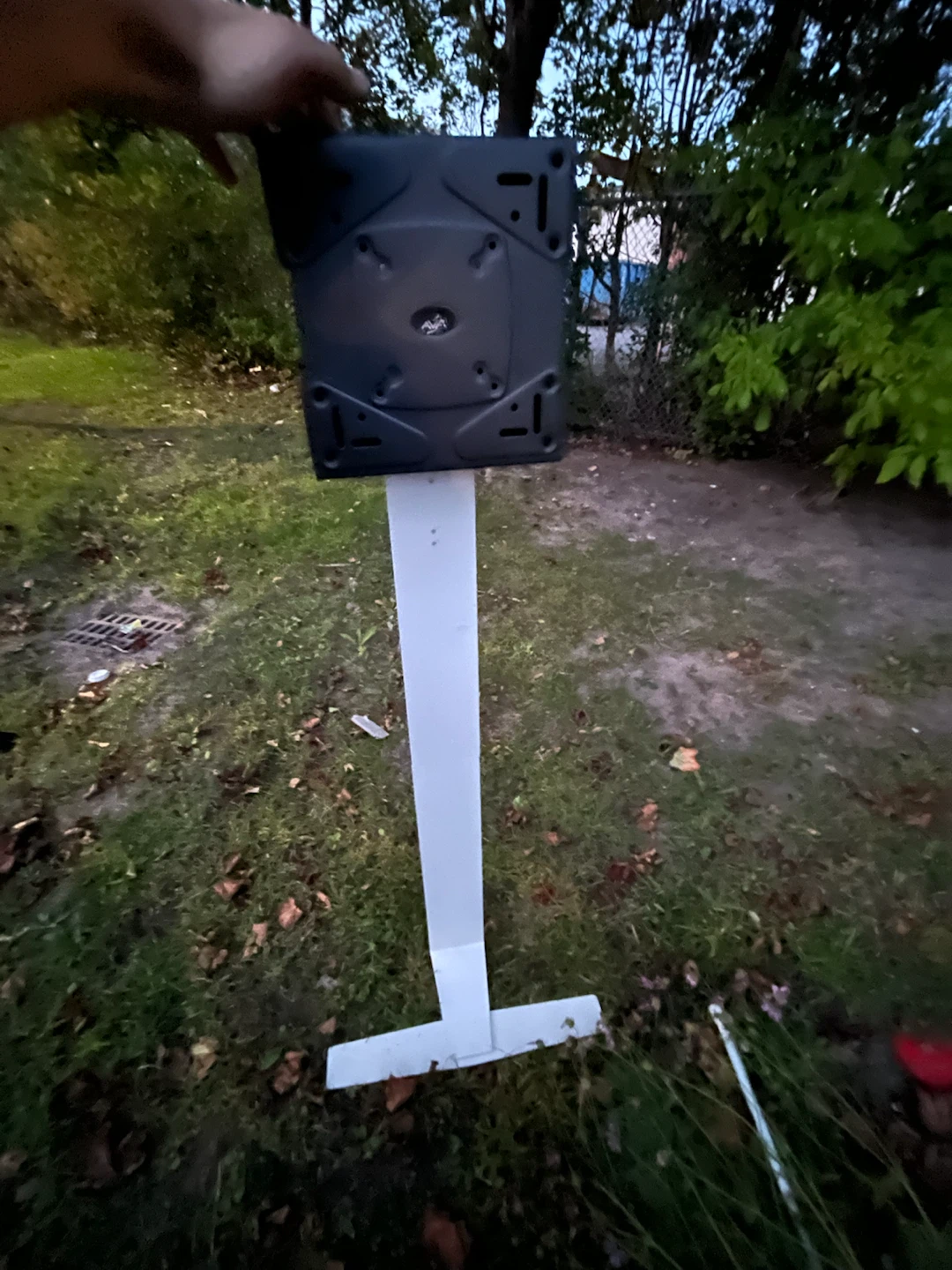 floor-standing TV mount. - photo 2