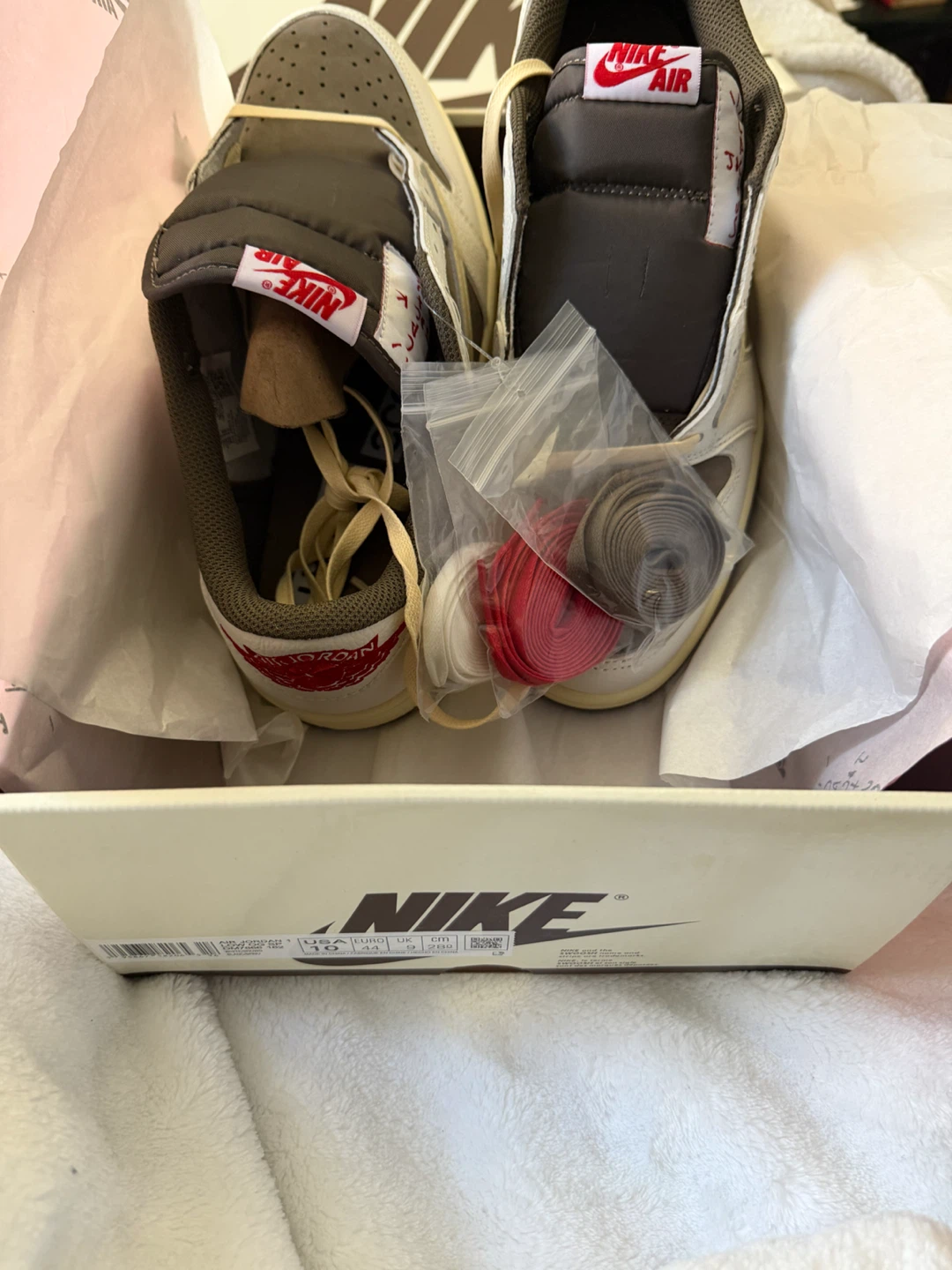 Nike Air Jordan 1 Low Travis Scott Reverse Mocha Size 10 - photo 4