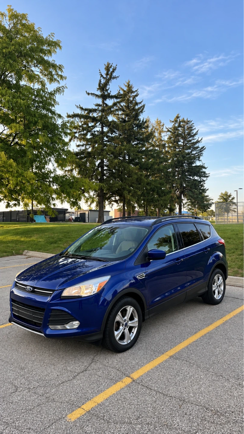2014 Ford Escape Awd - (175kms)