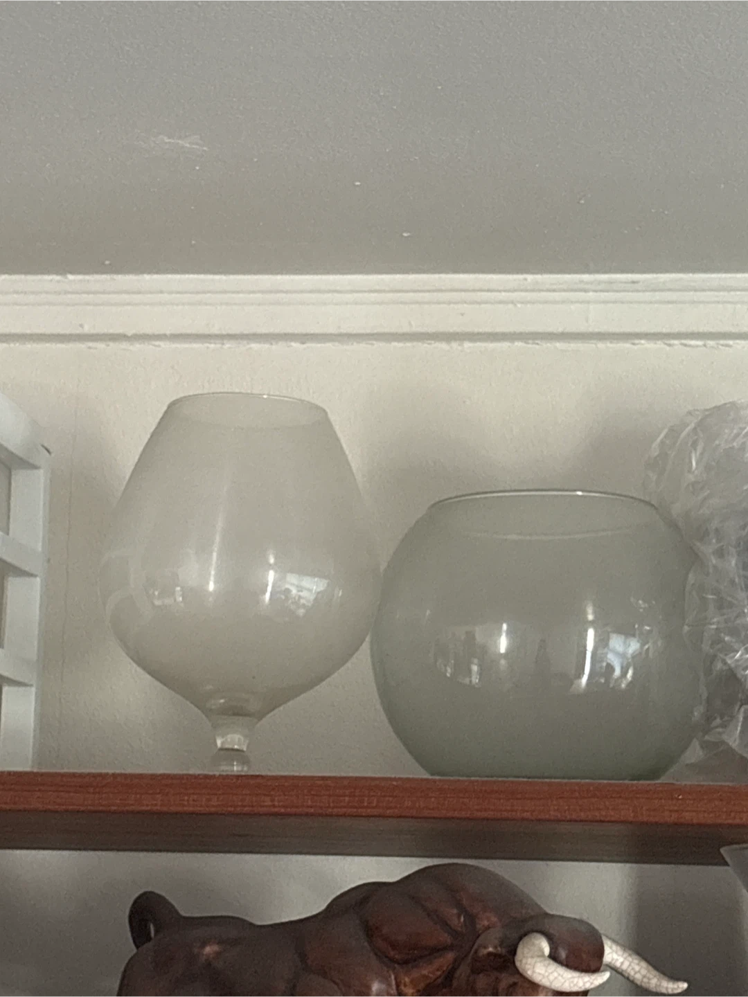 Assorted Clear Glass Vases/Wine glasses /Fish bowls