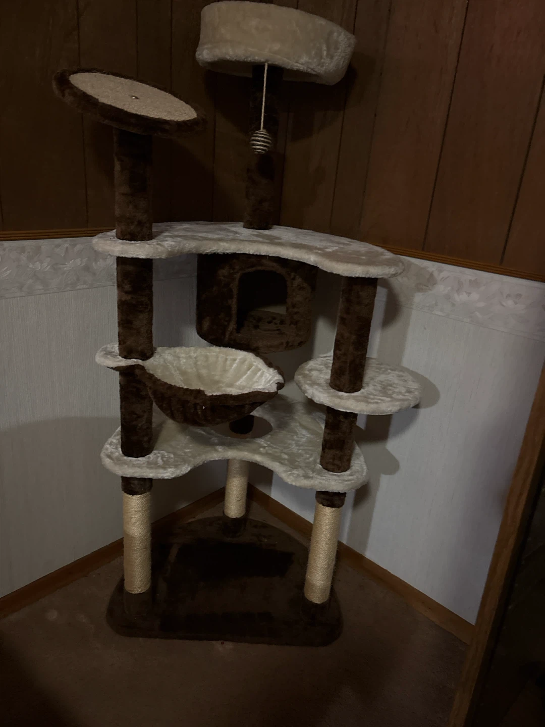 Cat Tree Condo with Scratching Posts
