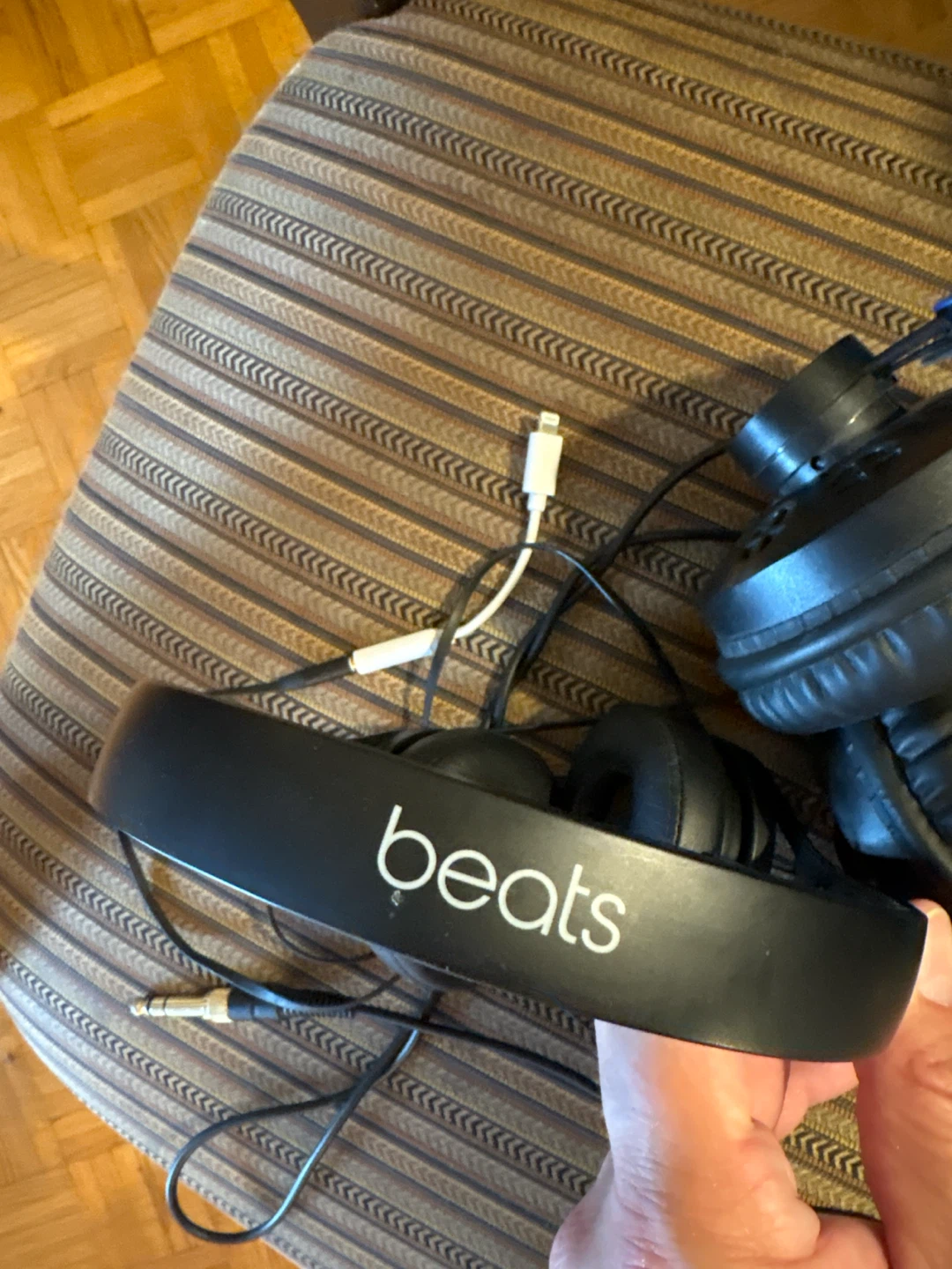 Two pairs of over-ear headphones - photo 3
