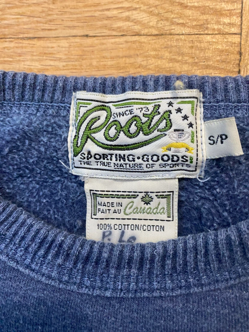 Vintage Toronto Canada Roots Sporting Goods Sweater - photo 3