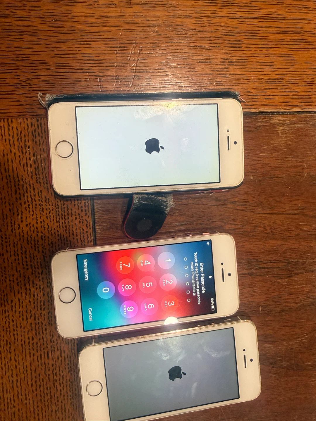 Set of 3 Apple iPhones - photo 3