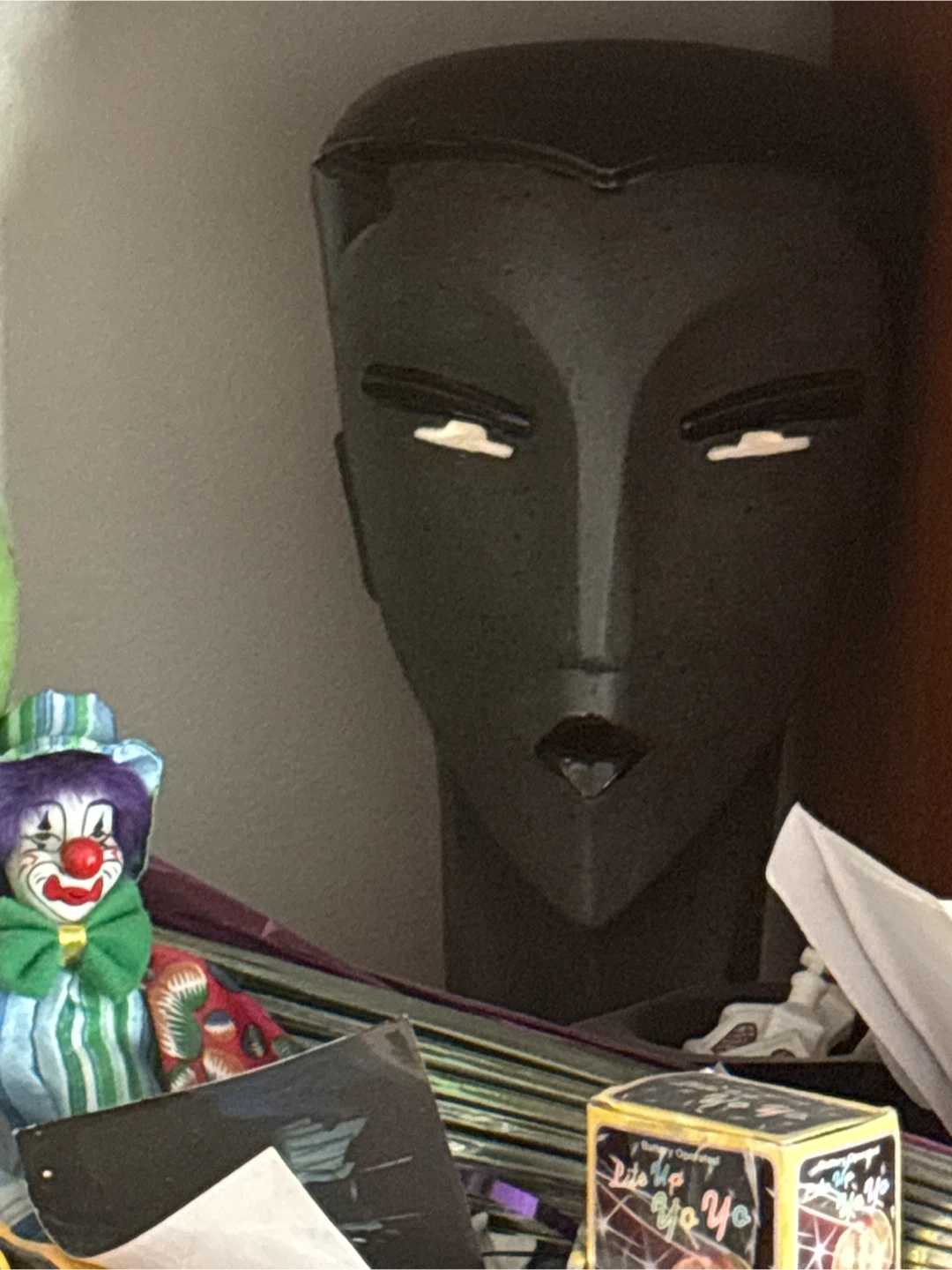 Assorted Abstract Porcelain vases and statues - photo 4