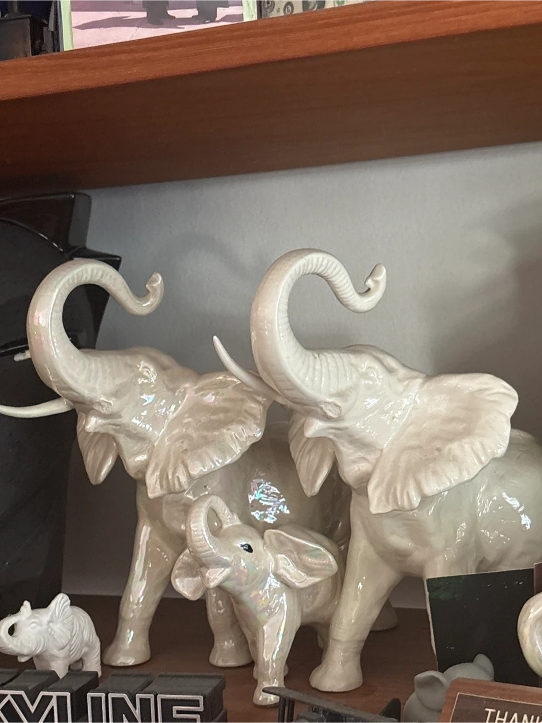 Assorted Abstract Porcelain vases and statues - photo 5