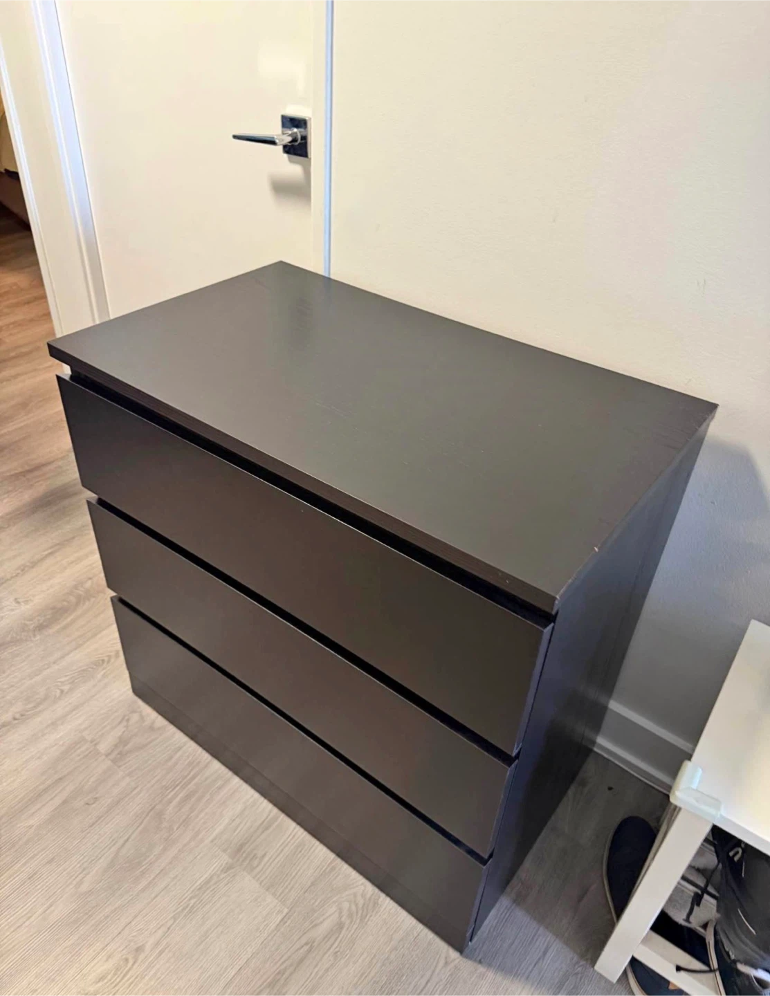 IKEA Malm 3-Drawer Chest (BLACK) - photo 2