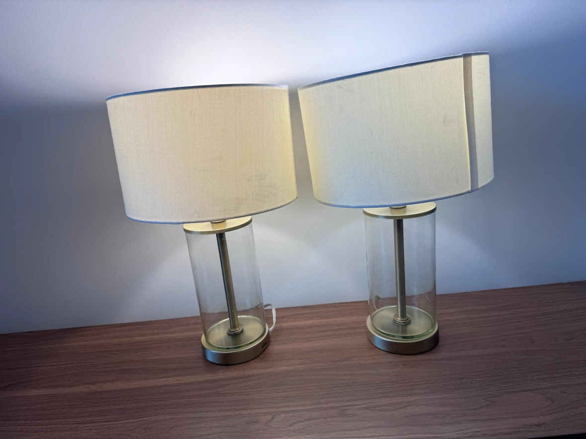 *pick up by 9/17* Set of Two USB Table Lamps