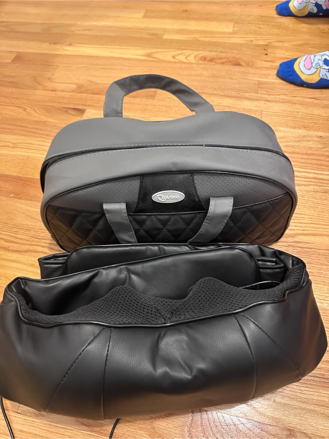 Comfier Shiatsu Neck and Shoulder Massager - photo 4