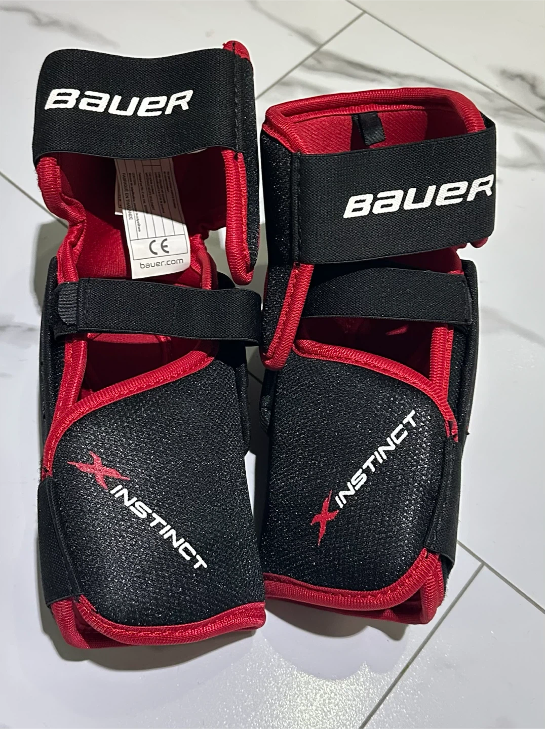 Hockey elbow pads - photo 2
