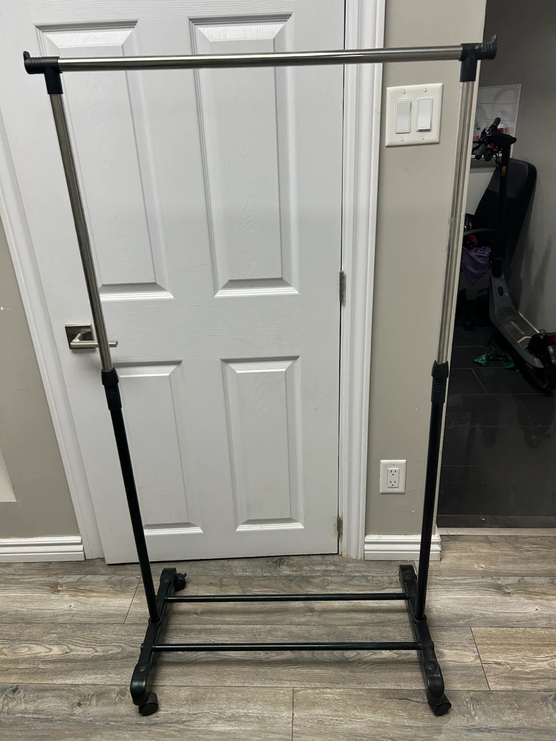 Adjustable Rolling Garment Rack