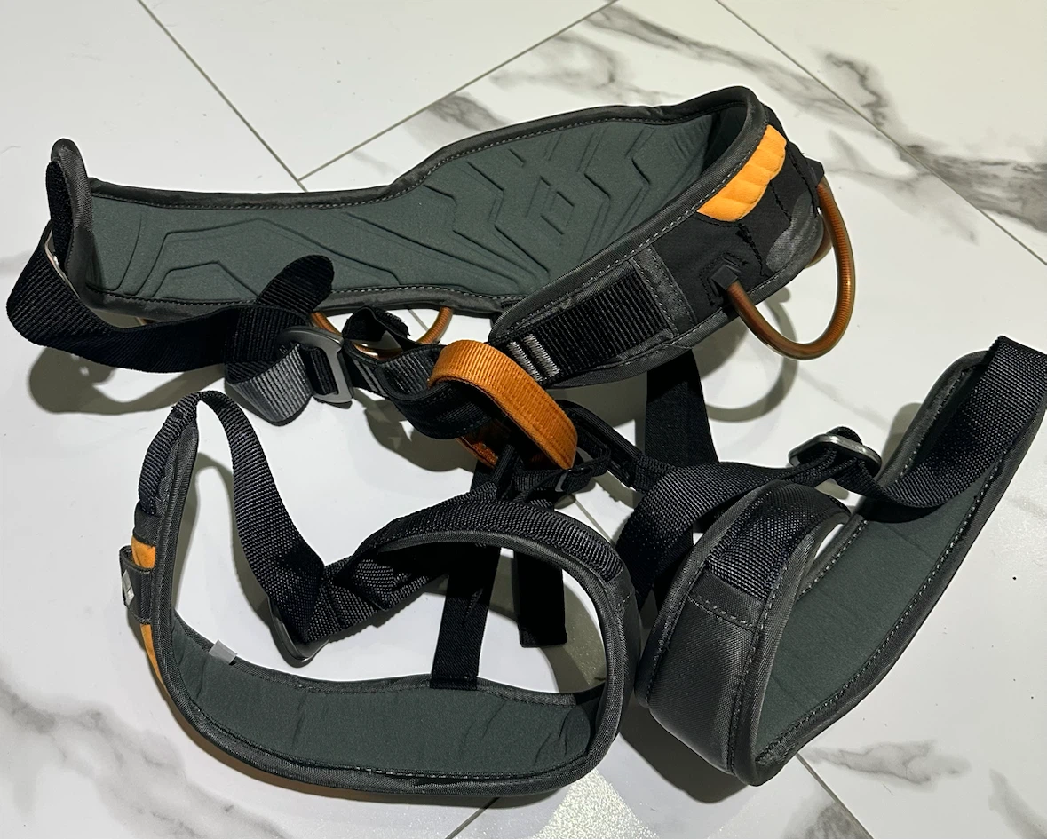 Climbing harness - photo 2