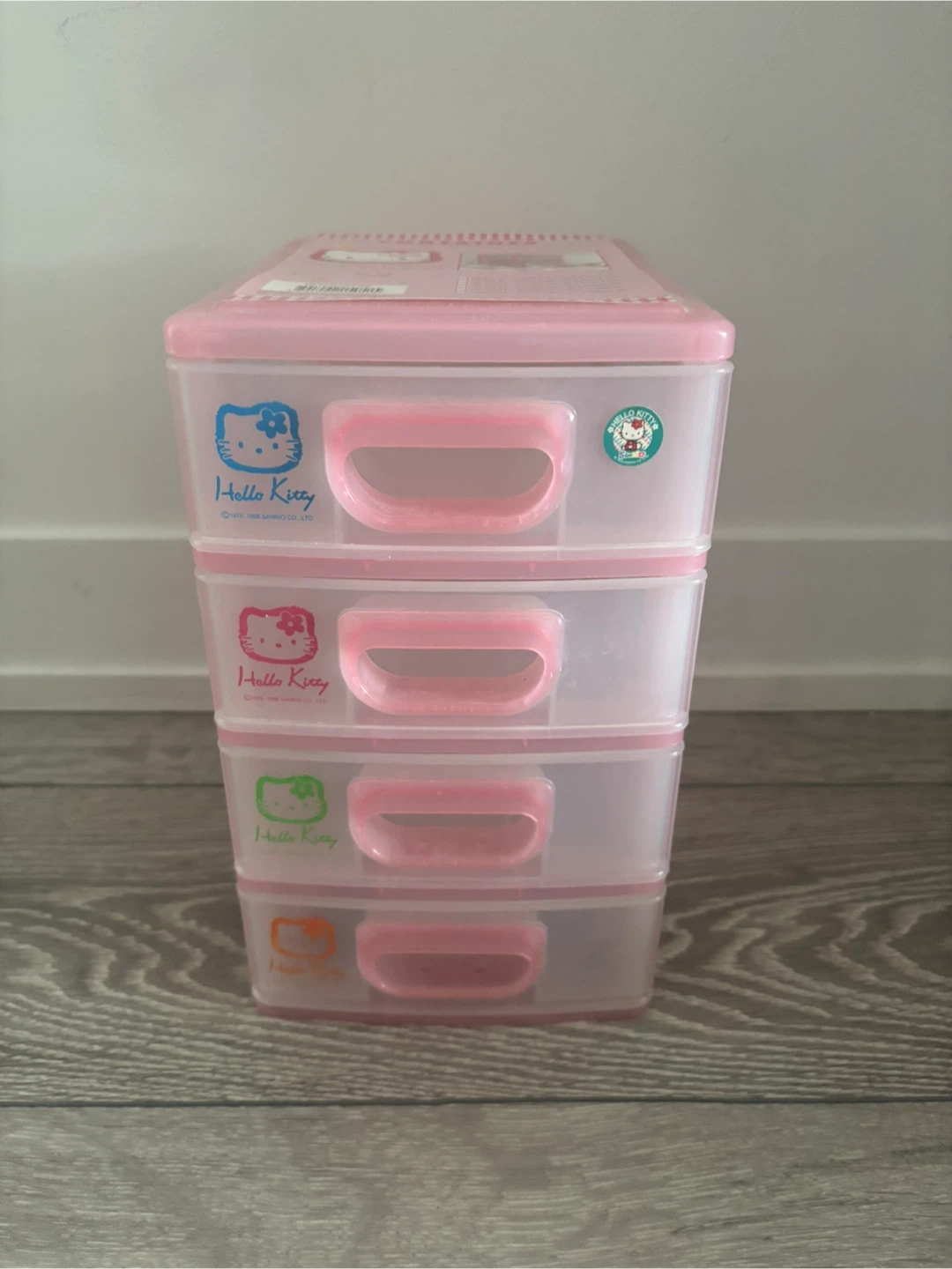 Hello Kitty 4-Tier accessories drawer container