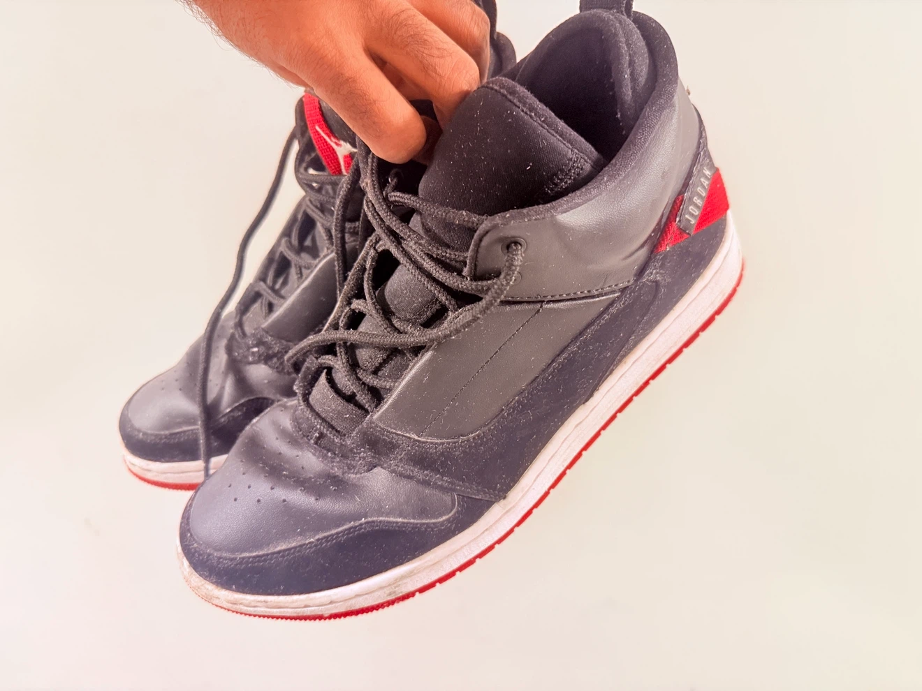 Air Jordan Fadeaway – Black/White/Gym Red – Men’s 10 - photo 2