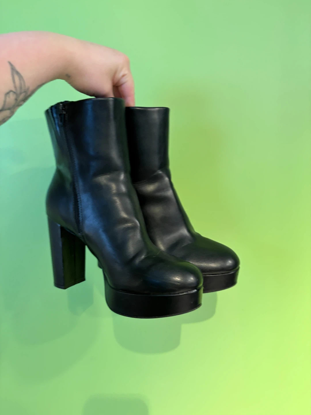 Black platform ankle boots size 8 - photo 2