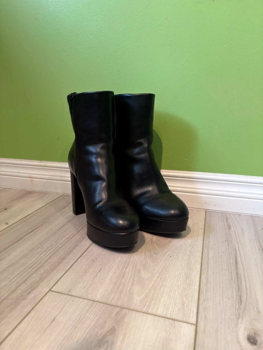Black platform ankle boots size 8 - photo 5