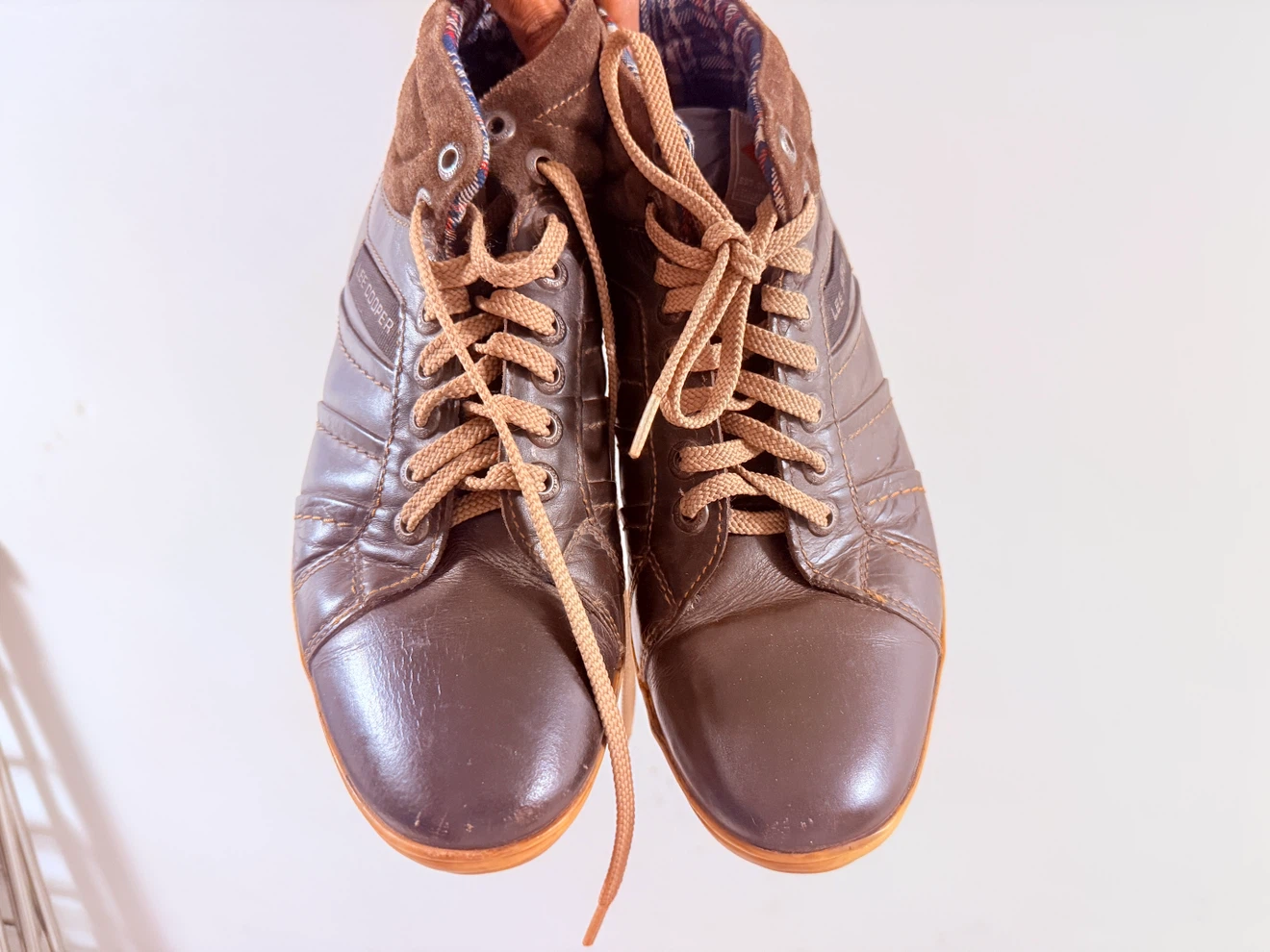 Lee Cooper Tennis Shoes – Men’s 10 – Vintage East London Style - photo 2