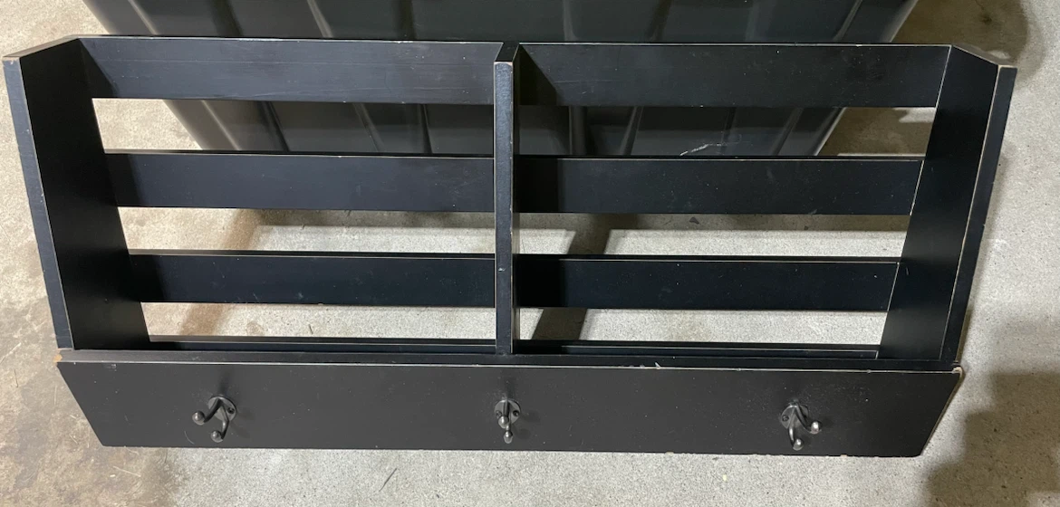 Wall shelf