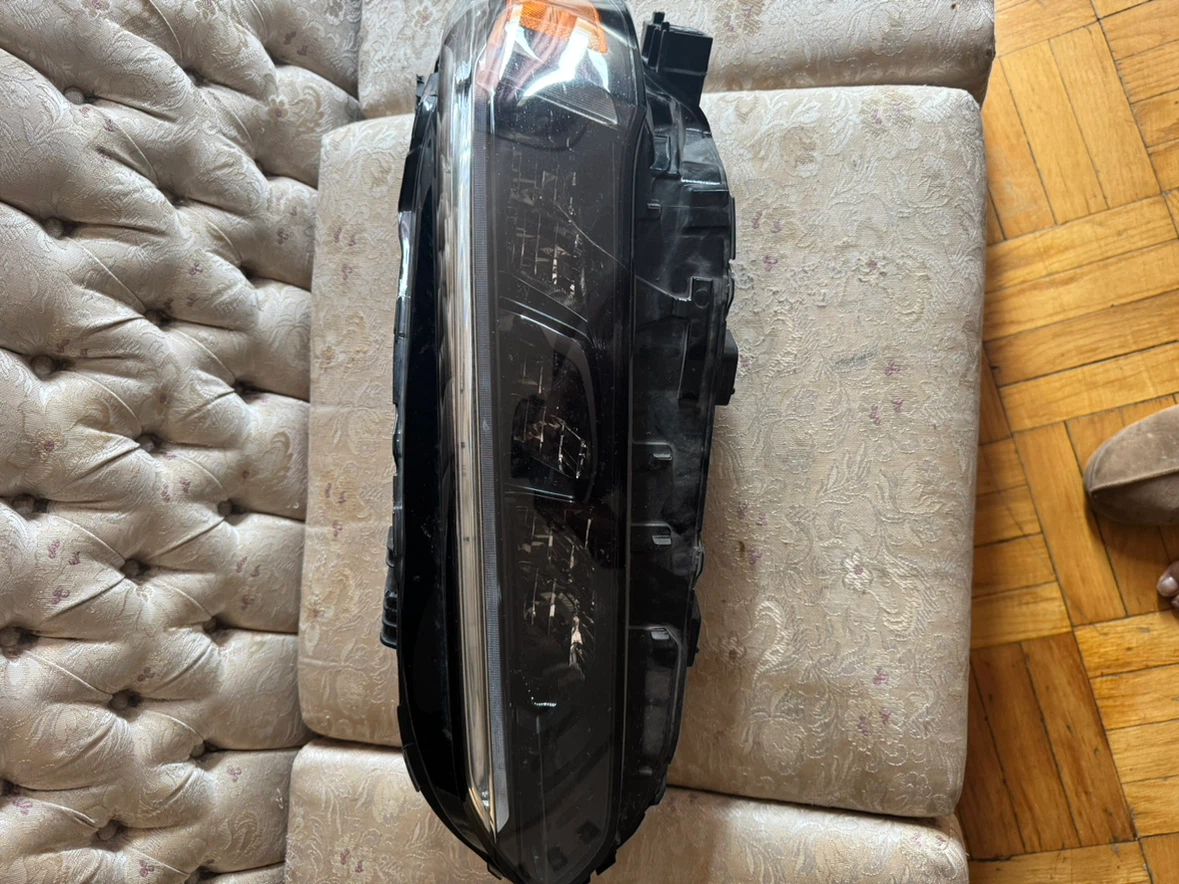 Honda Civic 2025 Headlight Assembly - photo 2
