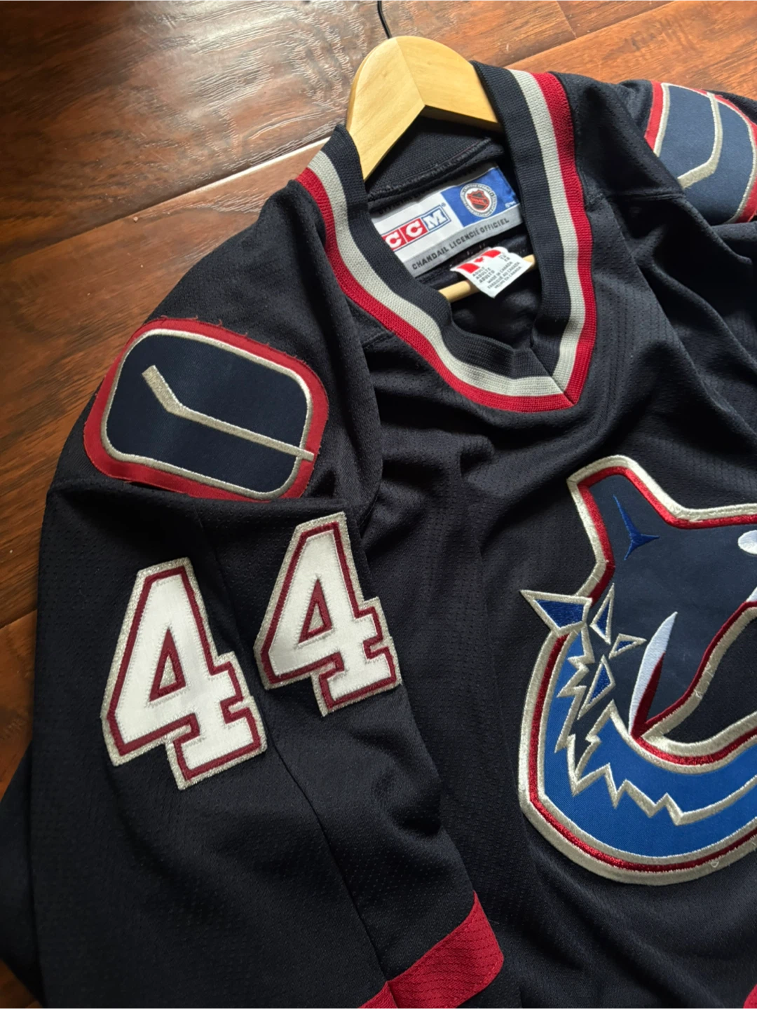 Vintage Vancouver Canucks Todd Bertuzzi jersey XL 2000s CCM - photo 4