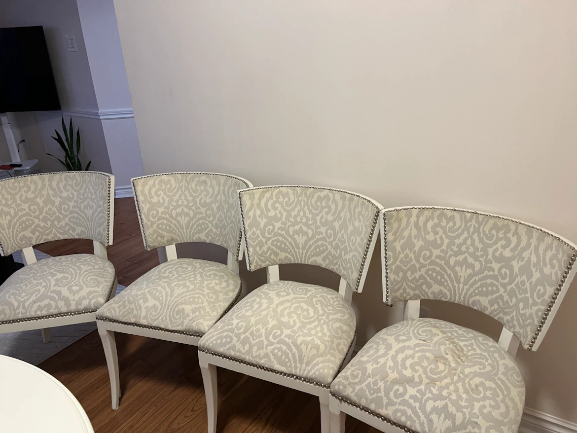 Dining Table and 4 Chairs Set - photo 2