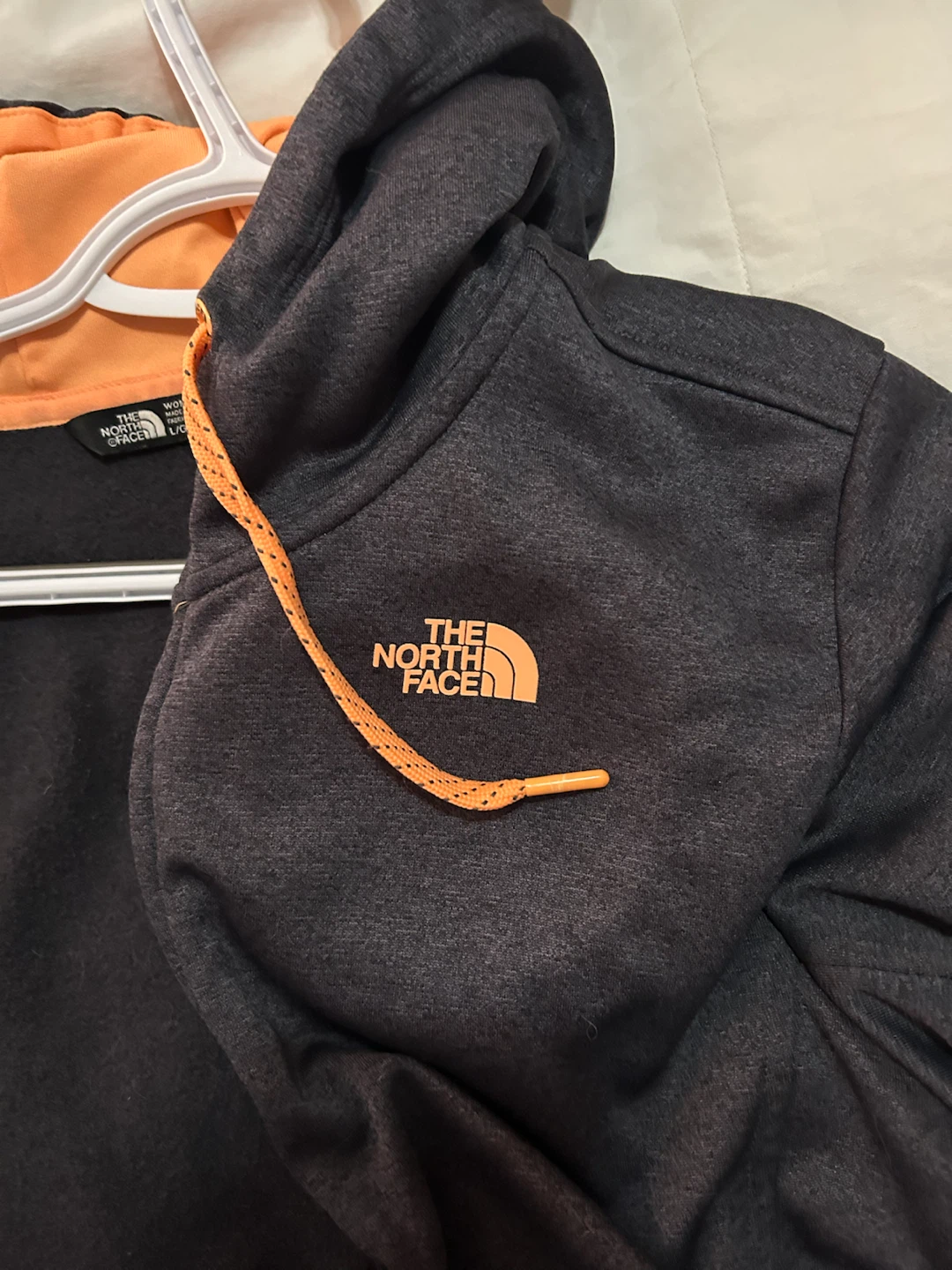 The North Face Women's Hoodie - photo 2