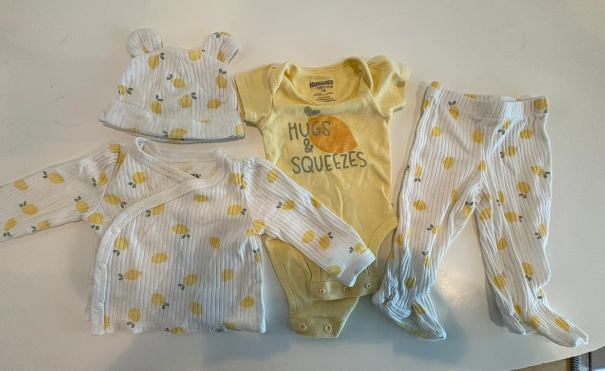 Huggies Babywear Lemon Outfit Set Size NB
