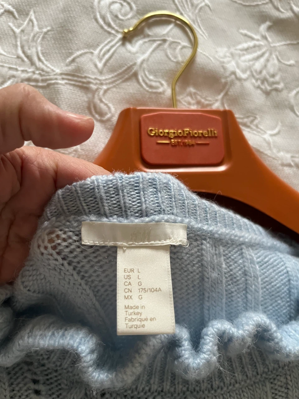 H&M Light Blue Cable Knit Sweater - photo 2