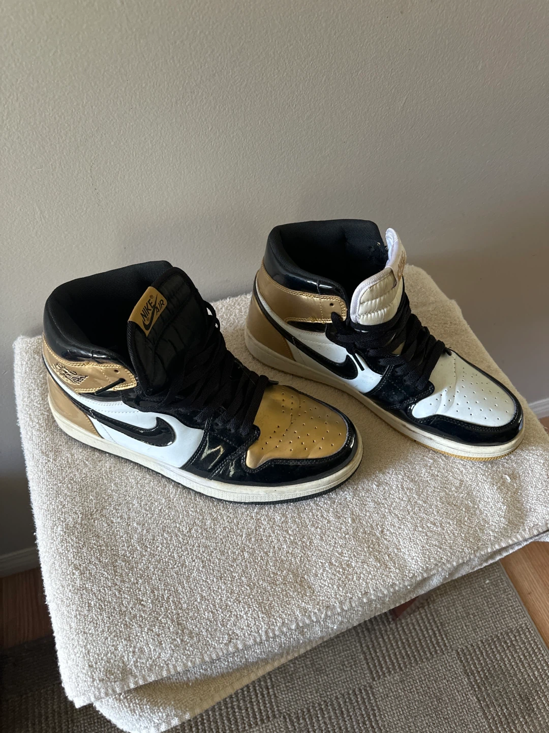 Nike Jordan 1 Retro High NRG