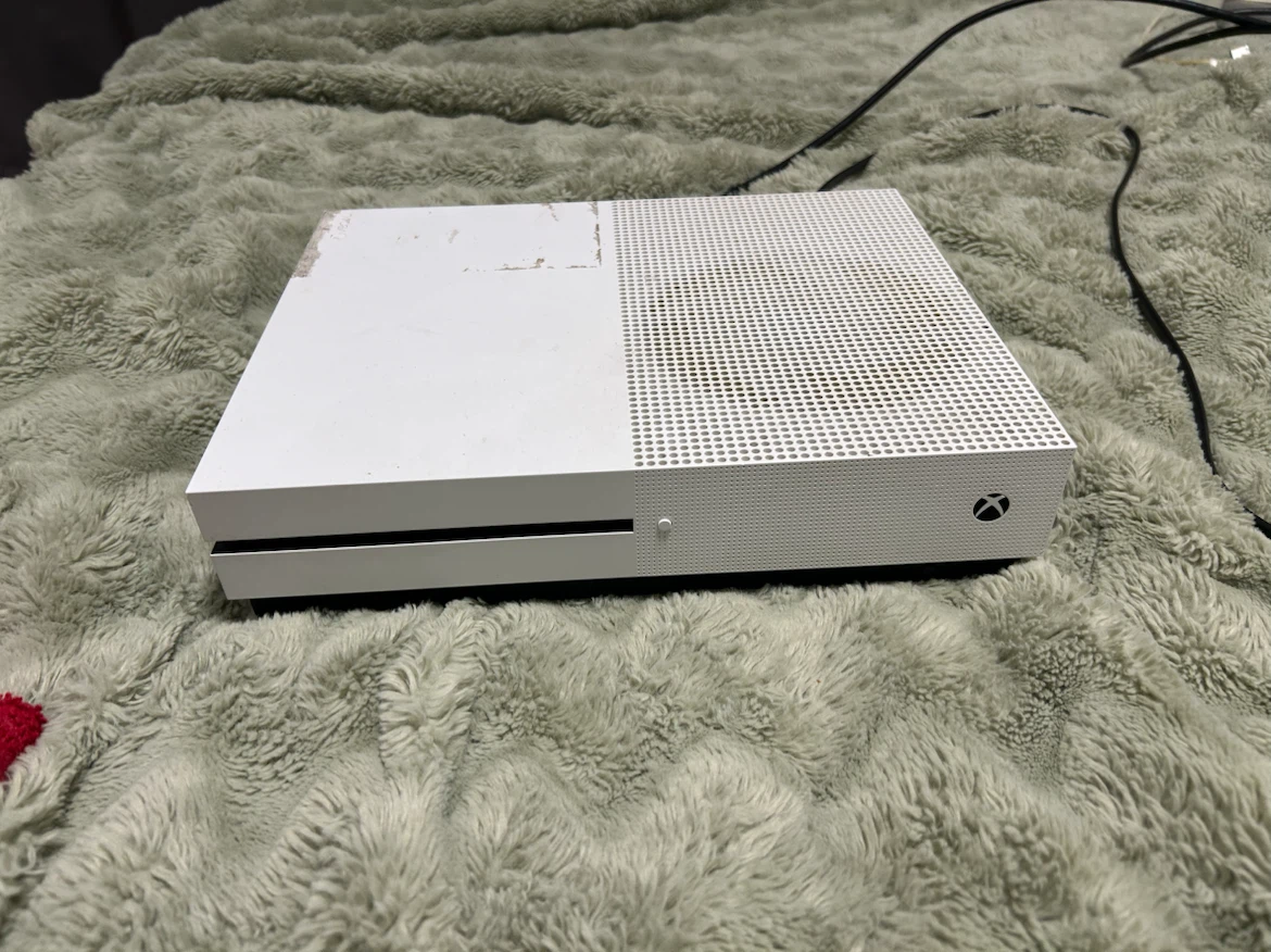 Xbox One S White Console - photo 2