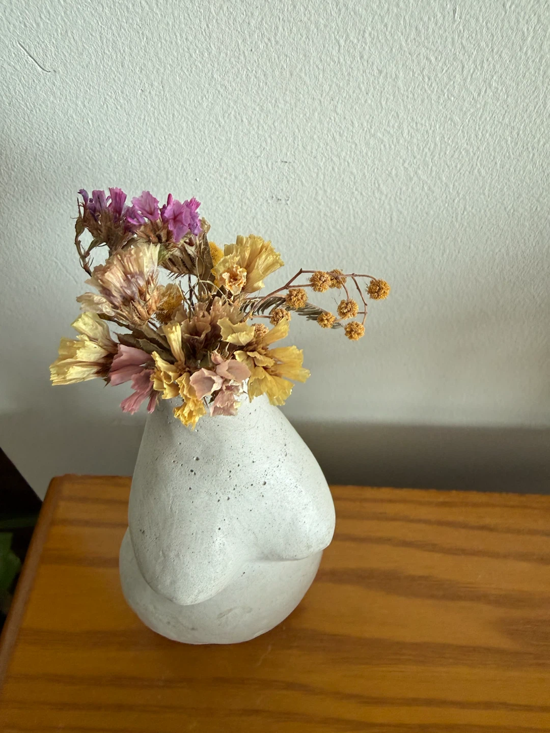 Torso Concrete Vase - photo 3